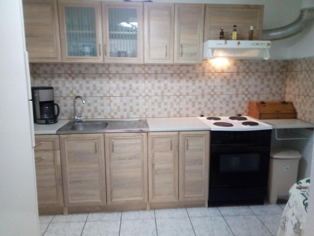 منزل الضيف Sárkhos  في Aggelina المظهر الخارجي الصورة
